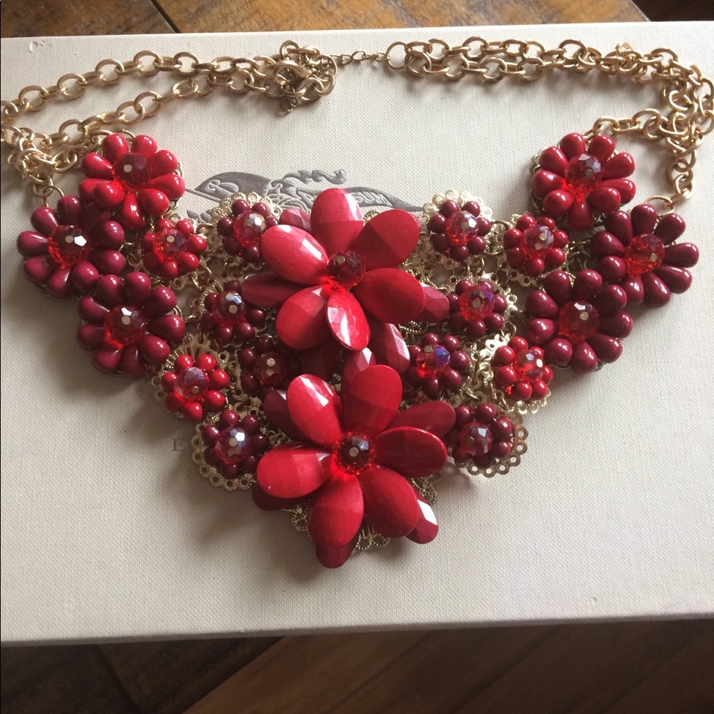 Customized statement necklace